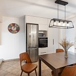 04_kuchyň s akcentem černého kovu